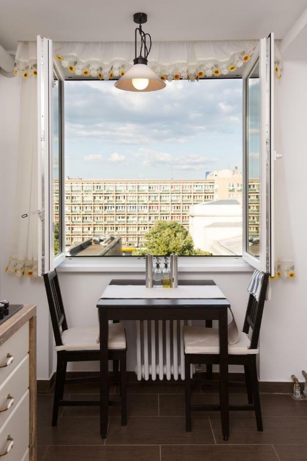 Central Luxury Flat With Terrace - Adela Accommodation - Ideal For Long Stays Бухарест Экстерьер фото
