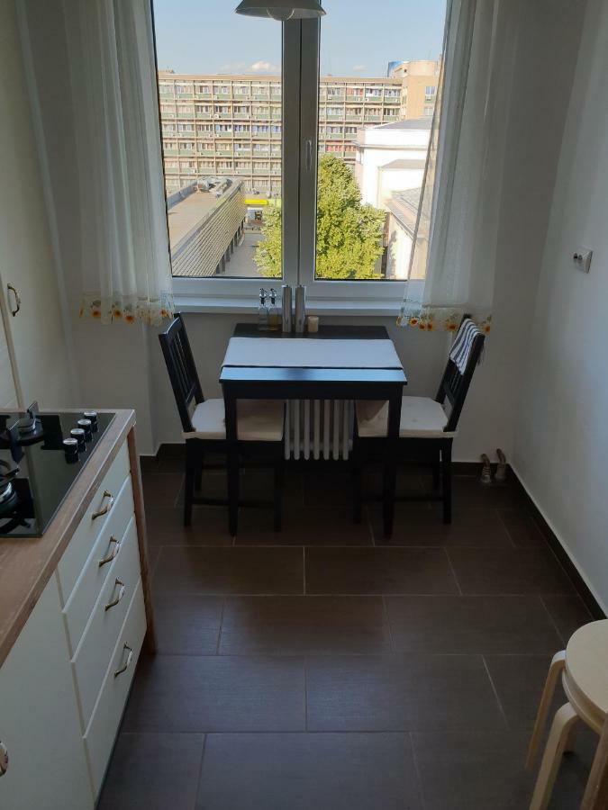 Central Luxury Flat With Terrace - Adela Accommodation - Ideal For Long Stays Бухарест Экстерьер фото